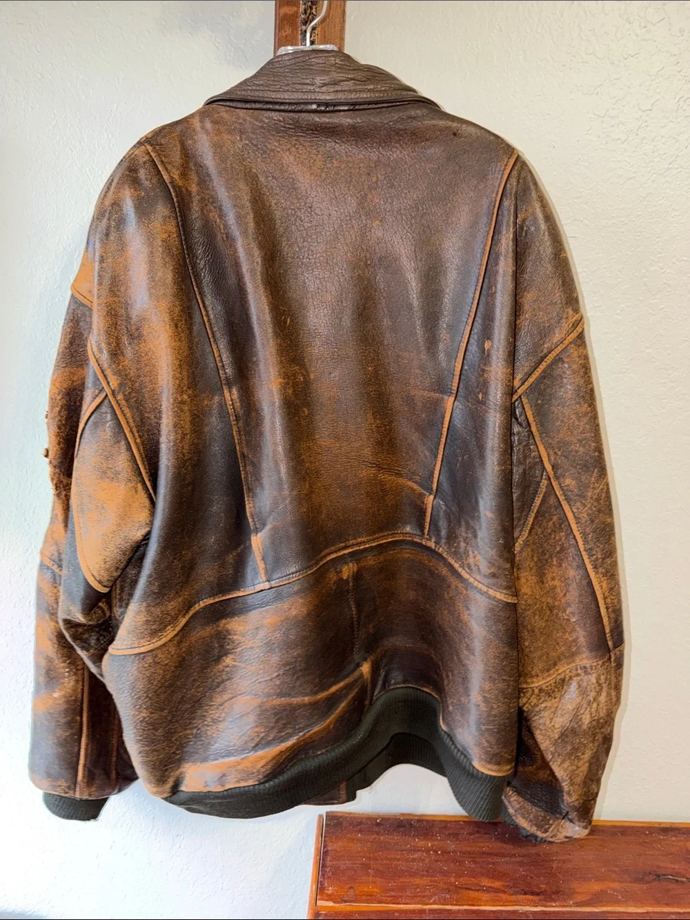 Vintage Brown Leather Jacket unisex Bomber Jacket - Picture 3 of 10